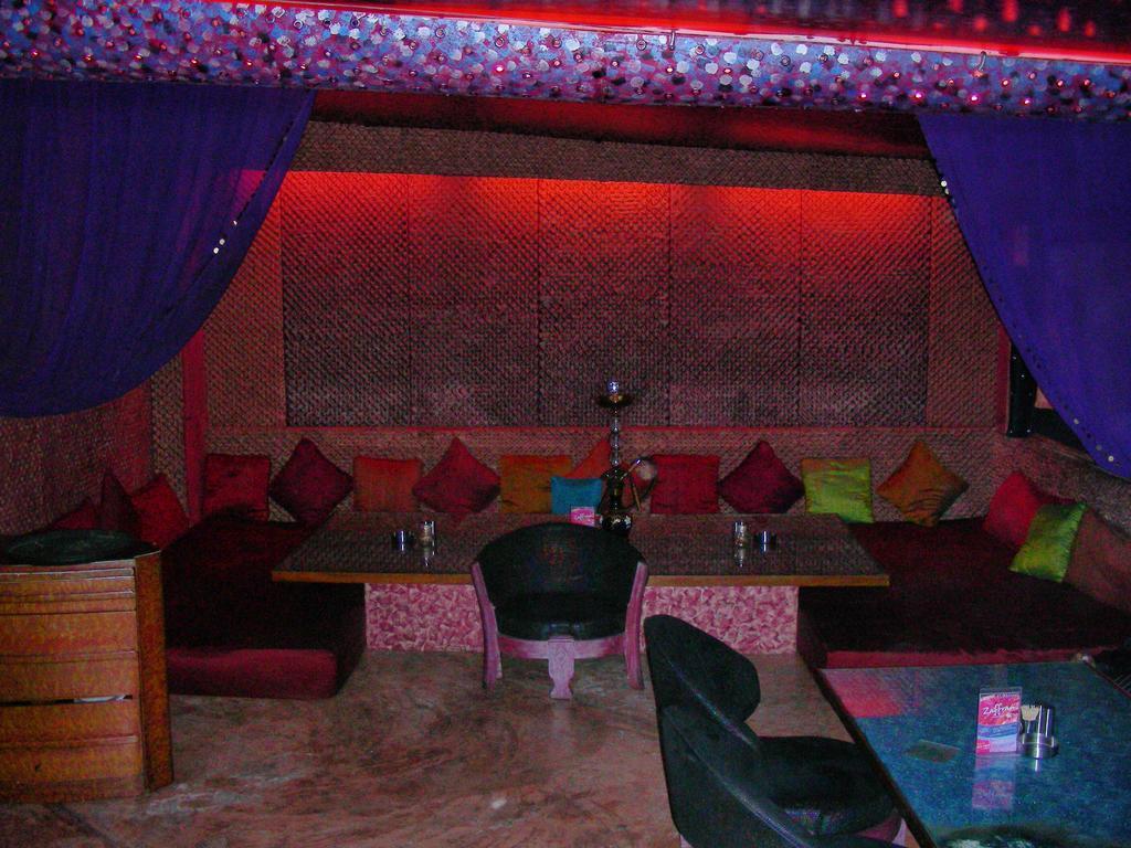 Hotel New Bengal Bombaj Restaurace fotografie